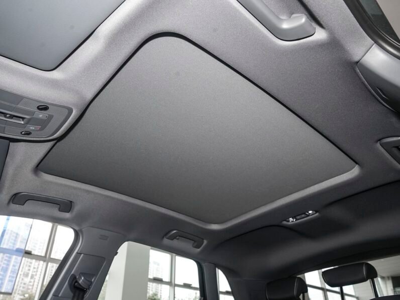 
								2024 Audi Q3 S-Line Fashion & Dynamic full									