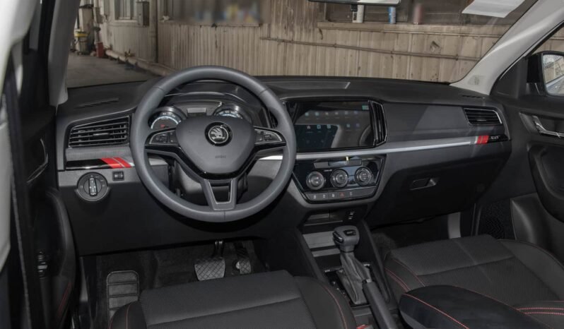 
								Skoda Kamiq GT 2025 full									